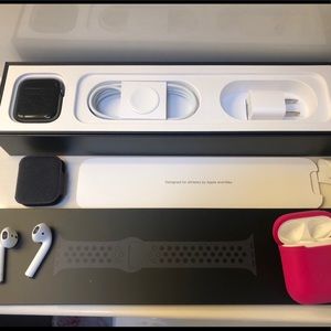 Apple Watch Series 4 Nike / 1st Generation Airpods